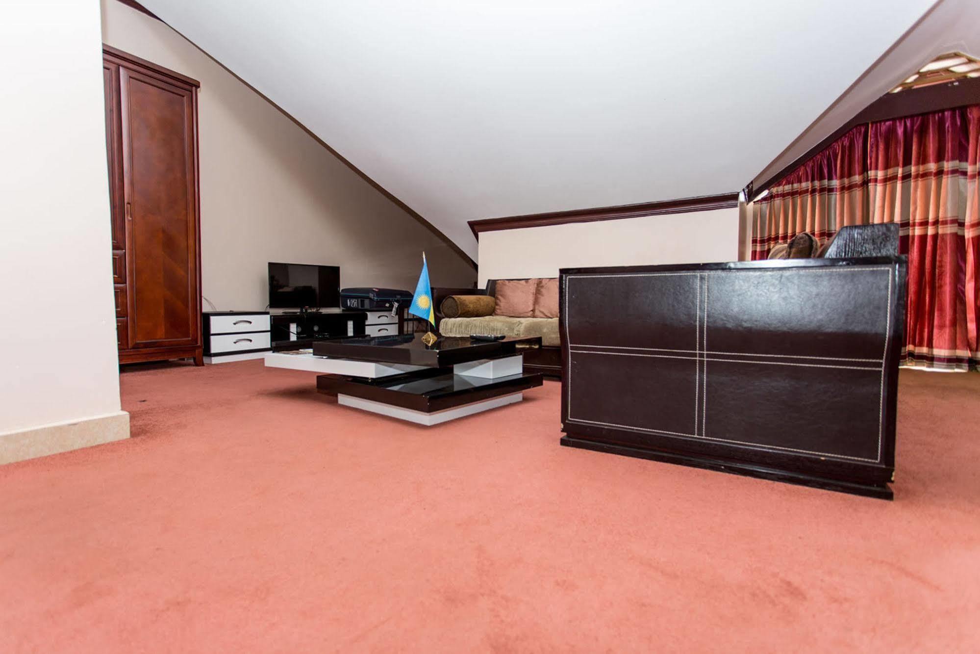 Legend Boutique Hotel Kigali Esterno foto