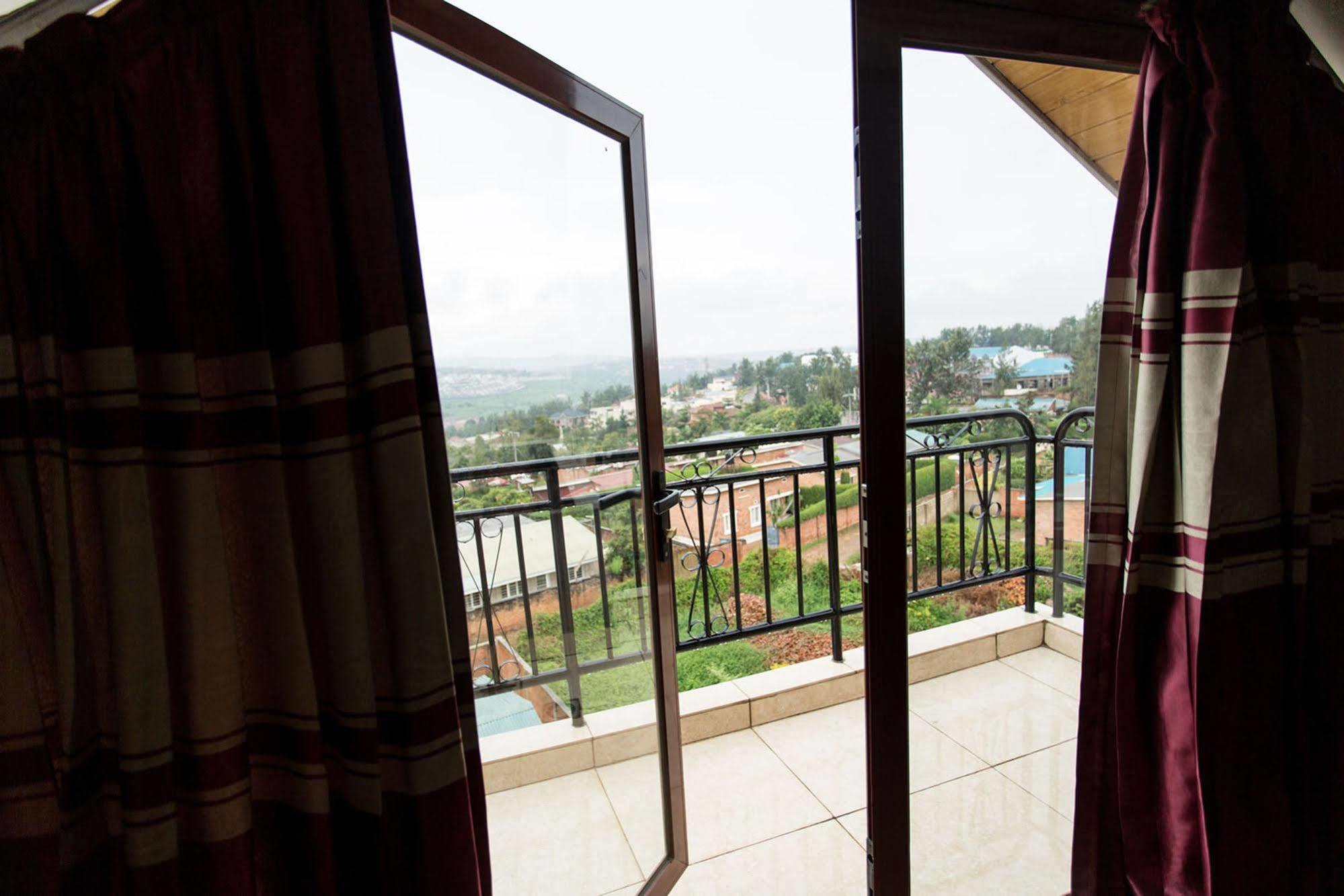 Legend Boutique Hotel Kigali Esterno foto